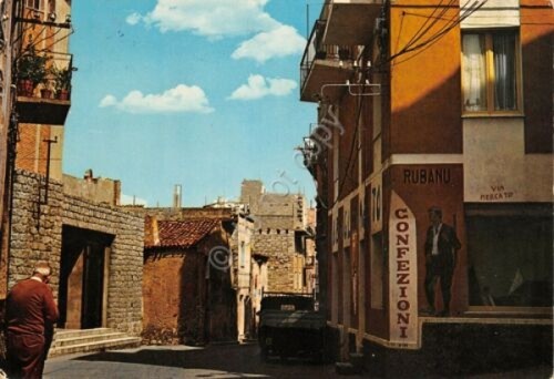 Cartolina Sardegna Orgosolo paese Confezioni 1974