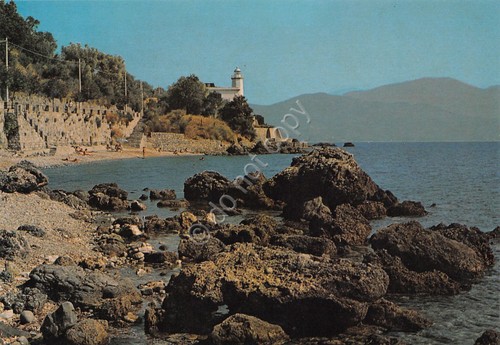 Cartolina Scario Il Faro Scogliera spiaggia anni '80