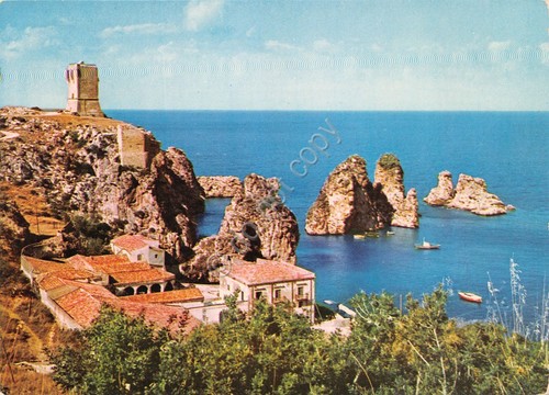 Cartolina Scopello Trapani Faraglioni e case dall'alto 1980