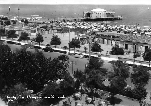 Cartolina Senigallia Lungomare e rotonda 1960