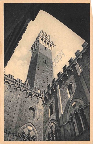 Cartolina Siena Torre del Mangia da Cortile del Podestà vista …