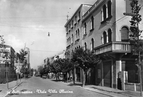 Cartolina Sottomarina Viale Villa Marina tassata con segnatasse 1956