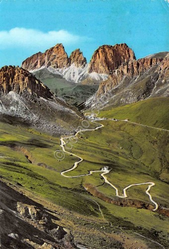 Cartolina Strada delle Dolomiti al Passo Pordoi 1964