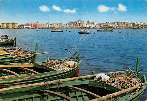 Cartolina Taranto Porticciolo città vecchia barche pescatori 1987