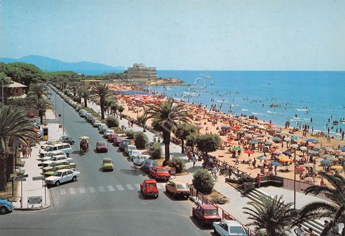 Cartolina Terracina spiaggia via lungomare auto animata anni '80