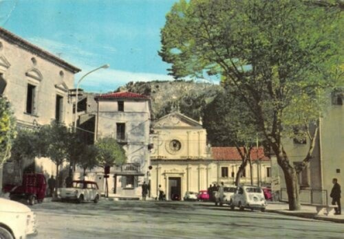 Cartolina Tiriolo Bassa Sila Piazza Italia Chiesa animata 1982