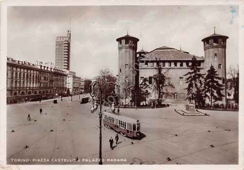 Cartolina Torino Piazza Castello Tram animata 1936