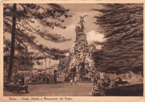 Cartolina Torino Piazza Statuto Monumento al Frejus animata 1941