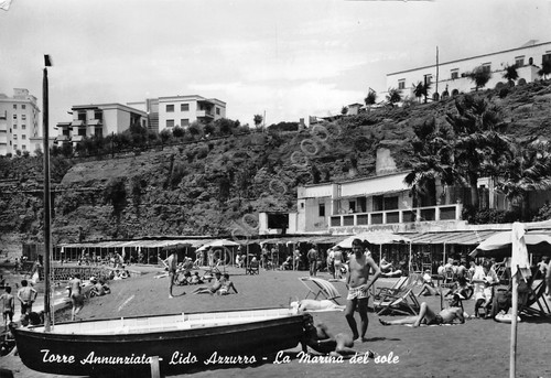 Cartolina Torre Annunziata Lido Azzurro spiaggia animata 1962