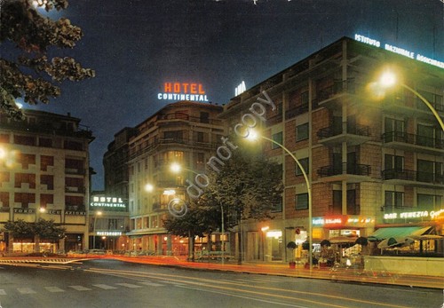 Cartolina Treviso Via Roma Notturno Hotel Continental segnata