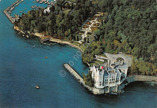 Cartolina Trieste Castello Miramare Panorama aereo 1983