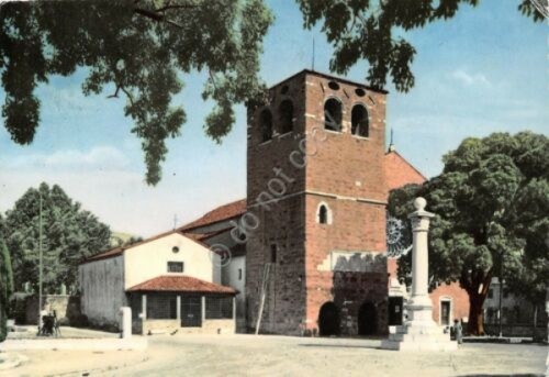Cartolina Trieste Cattedrale S. Giusto 1958