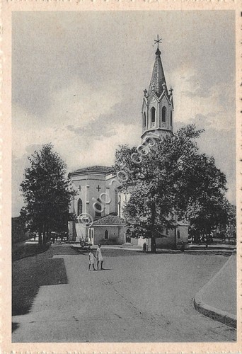 Cartolina Trieste Chiesa di Roiano Animata