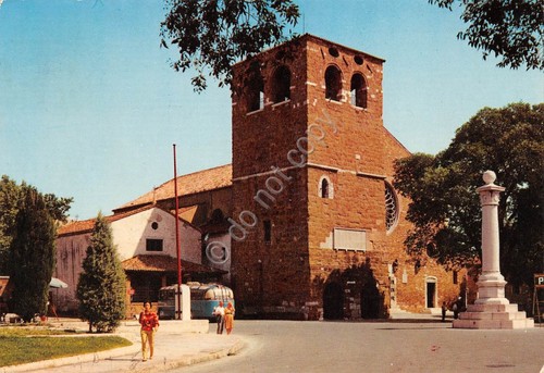 Cartolina Trieste Chiesa di San Giusto animata 1973