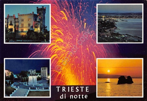 Cartolina Trieste notturno 4 vedute fuochi d'artificio