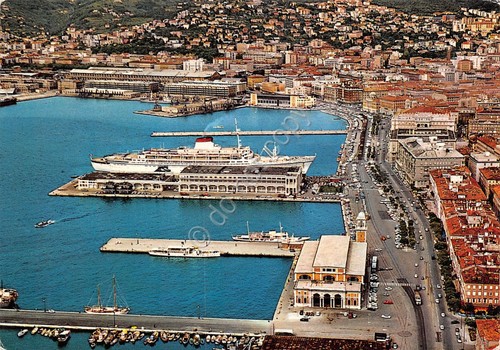 Cartolina Trieste panorama delle rive 1973