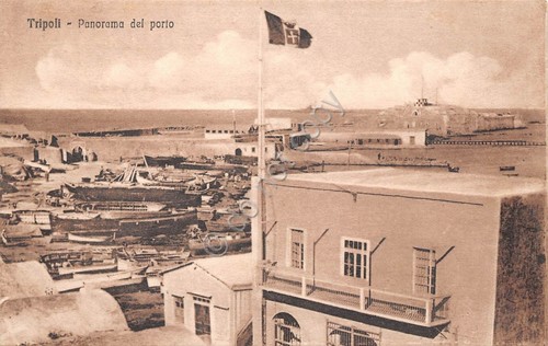 Cartolina Tripoli Panorama del porto nave barca
