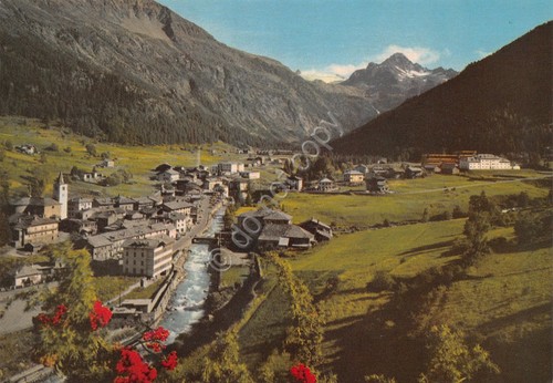 Cartolina Valle d' Aosta La Thuile panorama case e torrente …