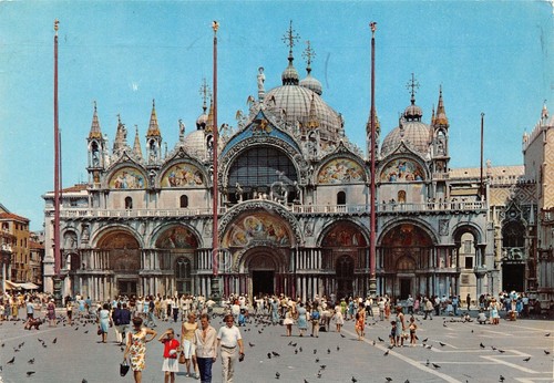 Cartolina Venezia Basilica S. Marco Animata anni '60