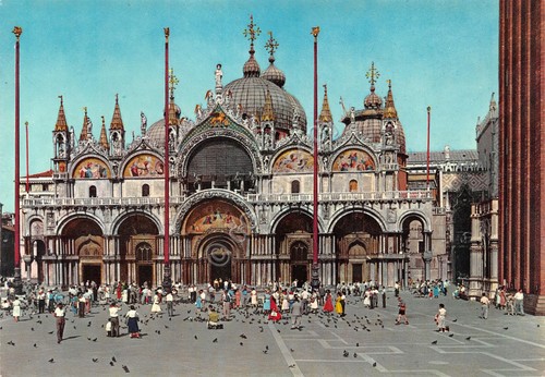 Cartolina Venezia Basilica S. Marco animata piccioni anni '60