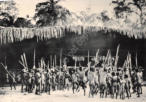 Cartolina Venezuela Alto Orinoco Danza Ritual ante la guerra