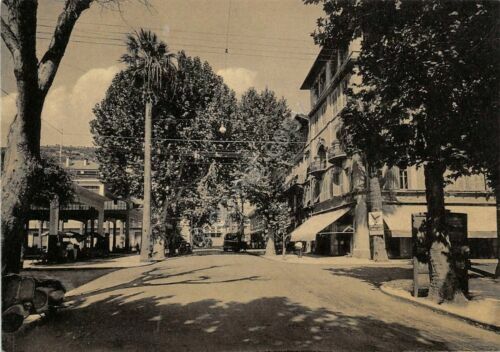 Cartolina Ventimiglia Via della Stazione NVG (Imperia)