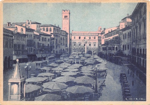 Cartolina Verona Piazza Erbe illustrata