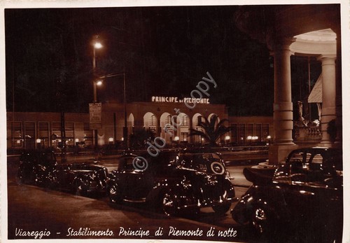 Cartolina Viareggio Stabilimento Principe di Savoia auto d'epoca notturno 1941