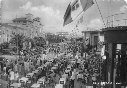 Cartolina Viareggio Viali Animata 1942