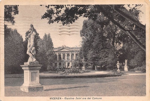 Cartolina Vicenza Giardino Salvi ora del Comune 1940