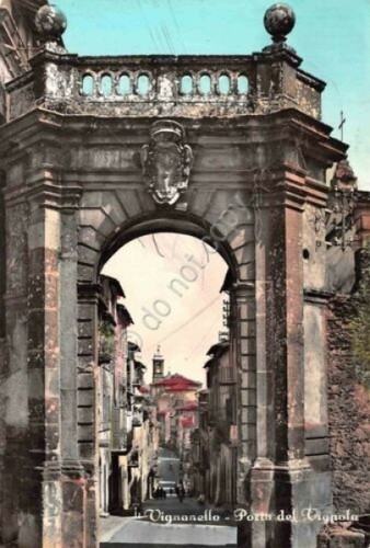 Cartolina Vignanello Porta del Vignola colorata 1965