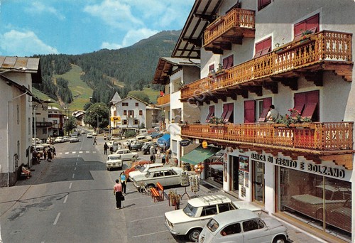 Cartolina Vigo di Fassa via del paese Timbro Albergo Belvedere …