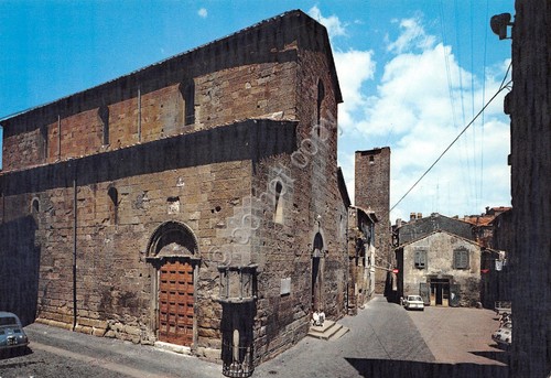 Cartolina Viterbo Chiesa Santa Maria Nuova animata auto