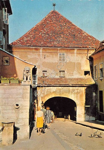 Cartolina Zagreb Kamenita vrata Steinor animata anni '80