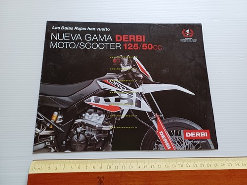 Derbi produzione 2008 moto scooter ciclomotori depliant italiano originale