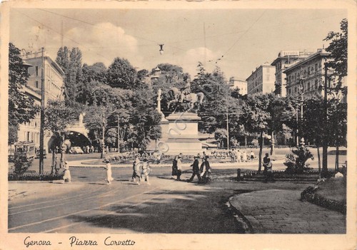 Genova Piazza Corvetto animata tram 1937