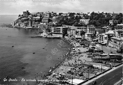 Genova Sturla insenatura e spiaggia piccole macchie