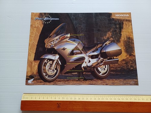 Honda ST 1300 Pan European 2004 depliant originale