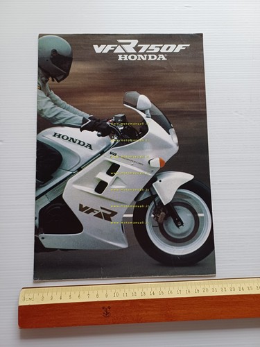 Honda VFR 750 F 1985 depliant ITALIANO originale