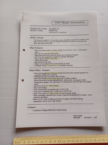 Kawasaki 1000 GTR (ZG1000-A9) 1994 Model Information cartella stampa inglese