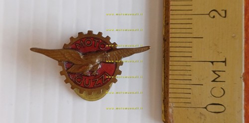 Moto Guzzi distintivo smaltato Paccagnini originale anni 50 vintage pin