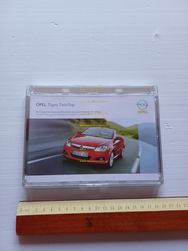 Opel Tigra TwinTop 2004 cartella stampa presentazione originale testo tedesco