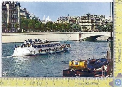 Parigi - Paris -Bateau Mouche- Senna - '70s