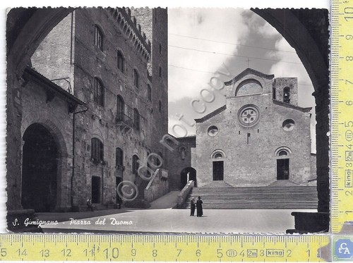 San Giminiano- Piazza del Duomo- 1953