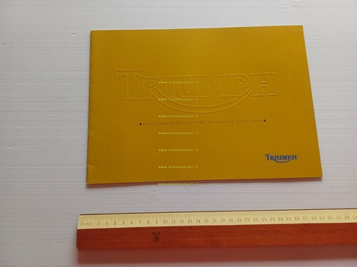 Triumph catalogo modelli Sport - Sport Touring 2004 depliant italiano …