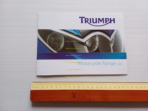 Triumph catalogo produzione modelli 2005 depliant italiano originale