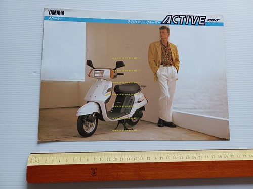 Yamaha Active 50 1989 scooter depliant GIAPPONESE originale