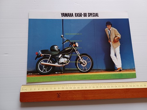 Yamaha RX 50 - RX 80 Special 1981 depliant GIAPPONESE …