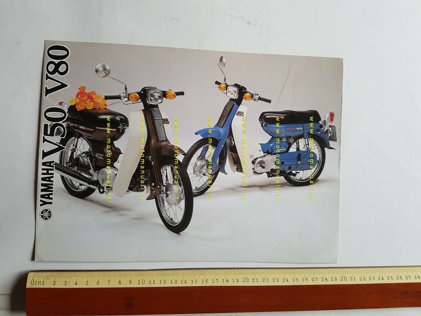Yamaha V50 - V80 SCOOTER 1979 depliant originale INGLESE