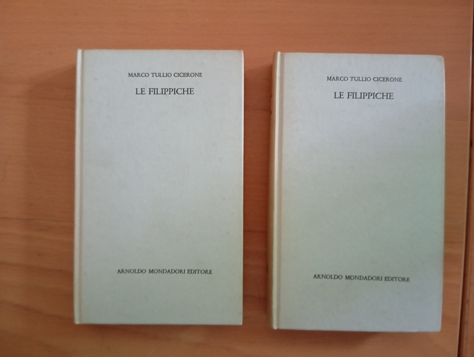 Cicerone, Le Filippiche, 2 tomi, Mondadori 1963, prima edizione, latino